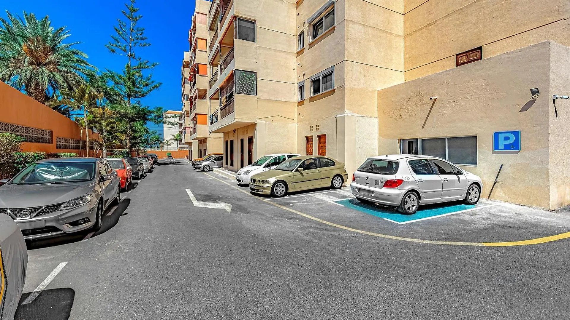 Tenerifeopenhome Holiday Apartment On The Beach Arona  0*, Arona (Tenerife)